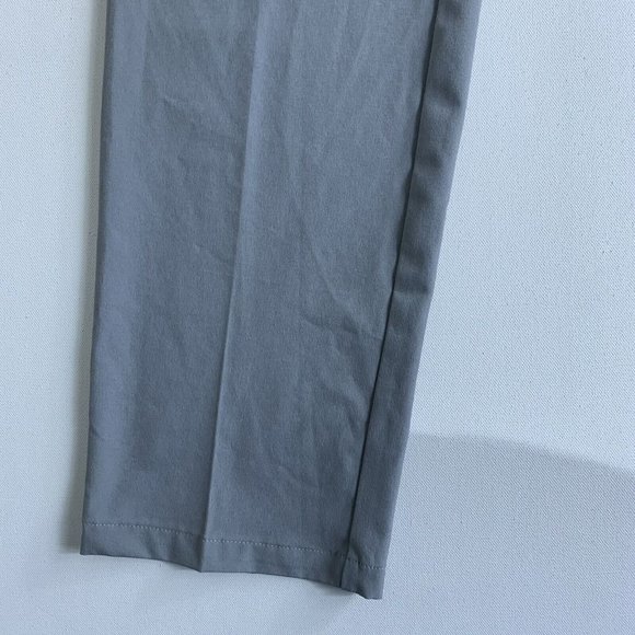 Adidas Golf Chino Pants Adult Mens Size 34x32 Gray Performance Stretch Casual - Picture 7 of 8